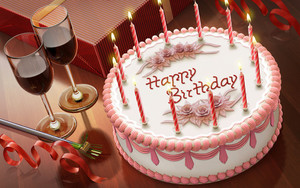 Красивая картинка с тортом и свечками для девушки в день рождения